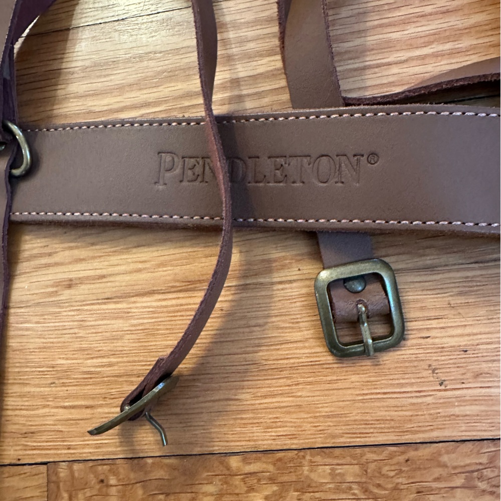 Pendleton  Brown Leather Blanket Strap